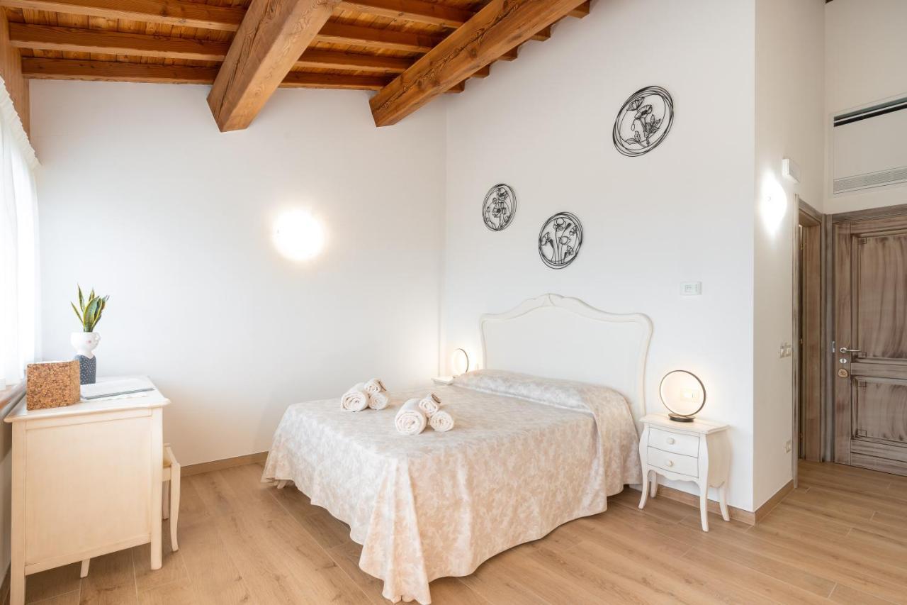 Ai Dossi Bauernhof Verona
